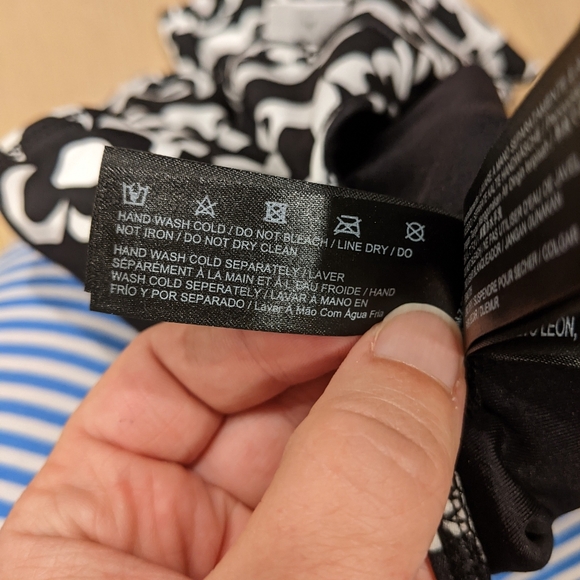 Hurley Swimsuit - Picture 2 of 11